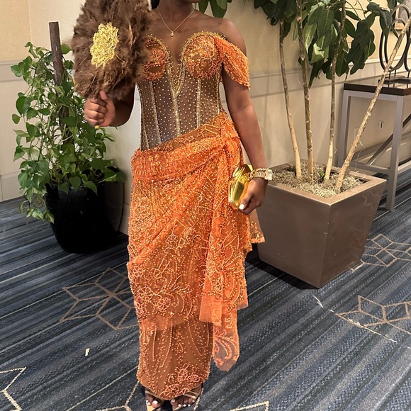 Nigerian Attire Dress - Picture 3 of 3
